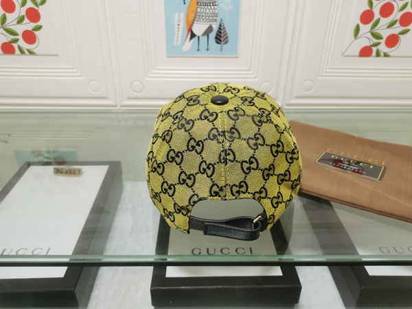 ブランド帽子側面デザイン